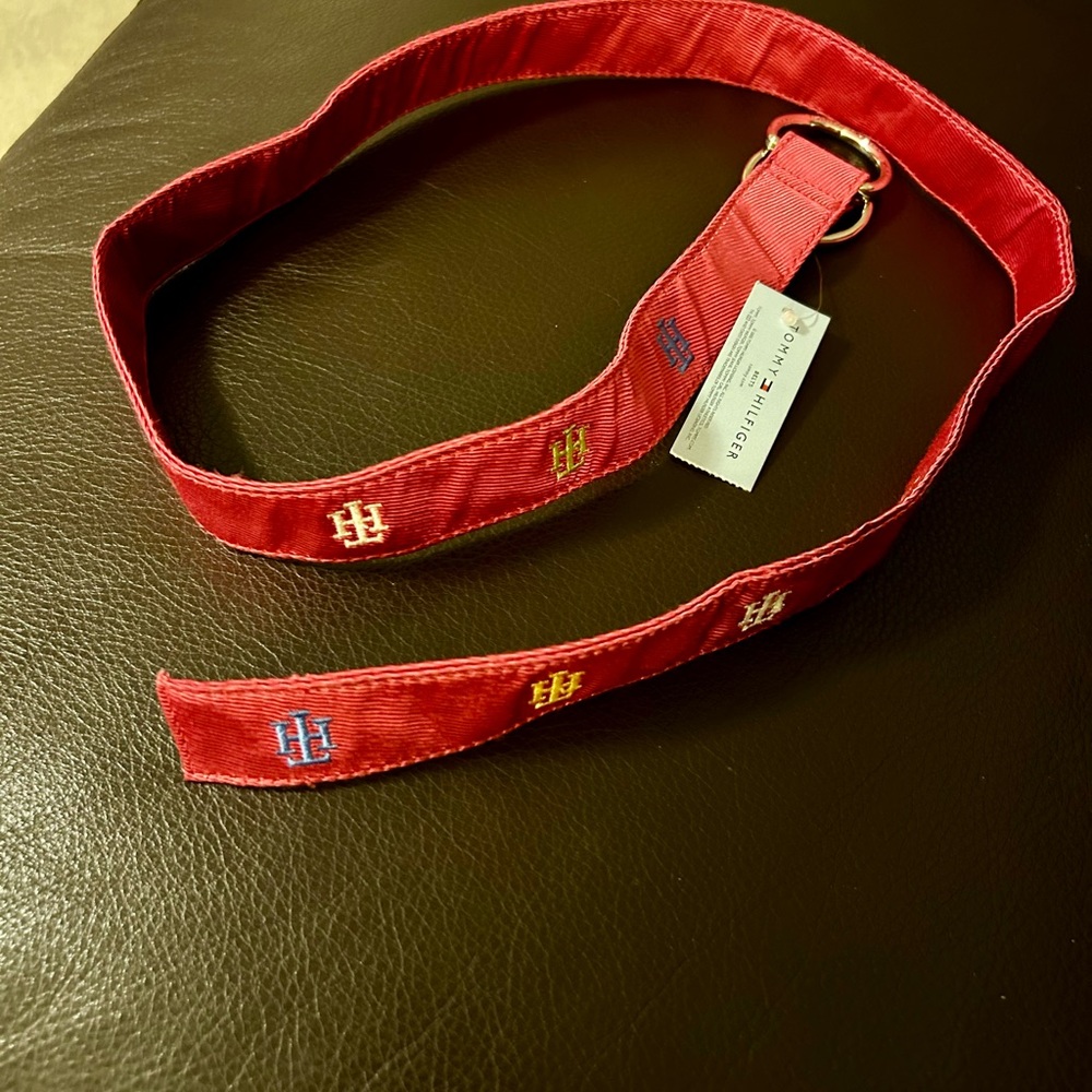 Tommy Hilfiger NWT pink ring belt